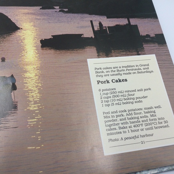 Newfoundland Pictorial Cookbook East Coast Recipes and Photos Hardcover 1990 - Picture 3 of 14